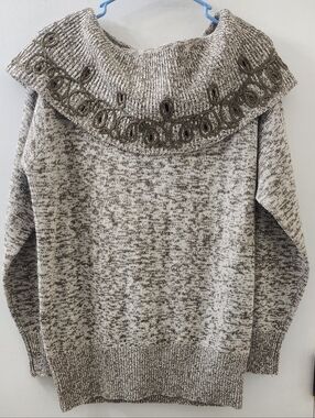 Textured Cream and Gray Women’s Knit Sweater with Embellished Yoke